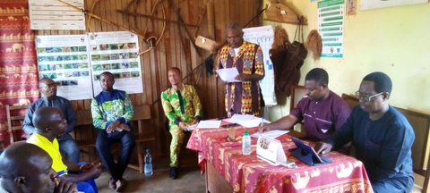 photo de la signature de l'accord de partenariat CABTAL -ACADELAN