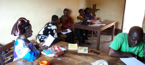 Elaboration du syllabaire 1 à Lomié