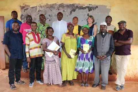 Linette dans un centre d'Alphabétisation de Messok