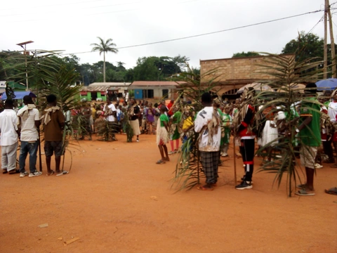 début 6e edition festival kɔ́ɔ́nzime  Lomié 2025