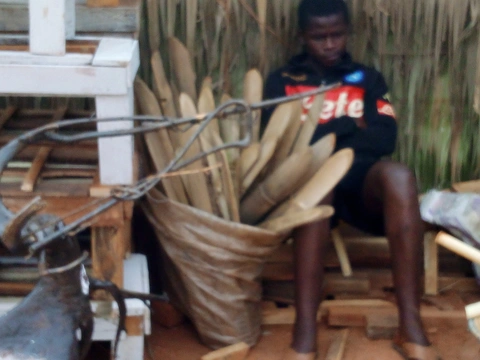 Art dans l'aire culturel  kɔ́ɔ́nzime Lomié 2025